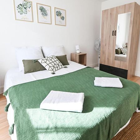 Grand Appartement Avec Balcon Hyper - Centre Tarbes Dış mekan fotoğraf