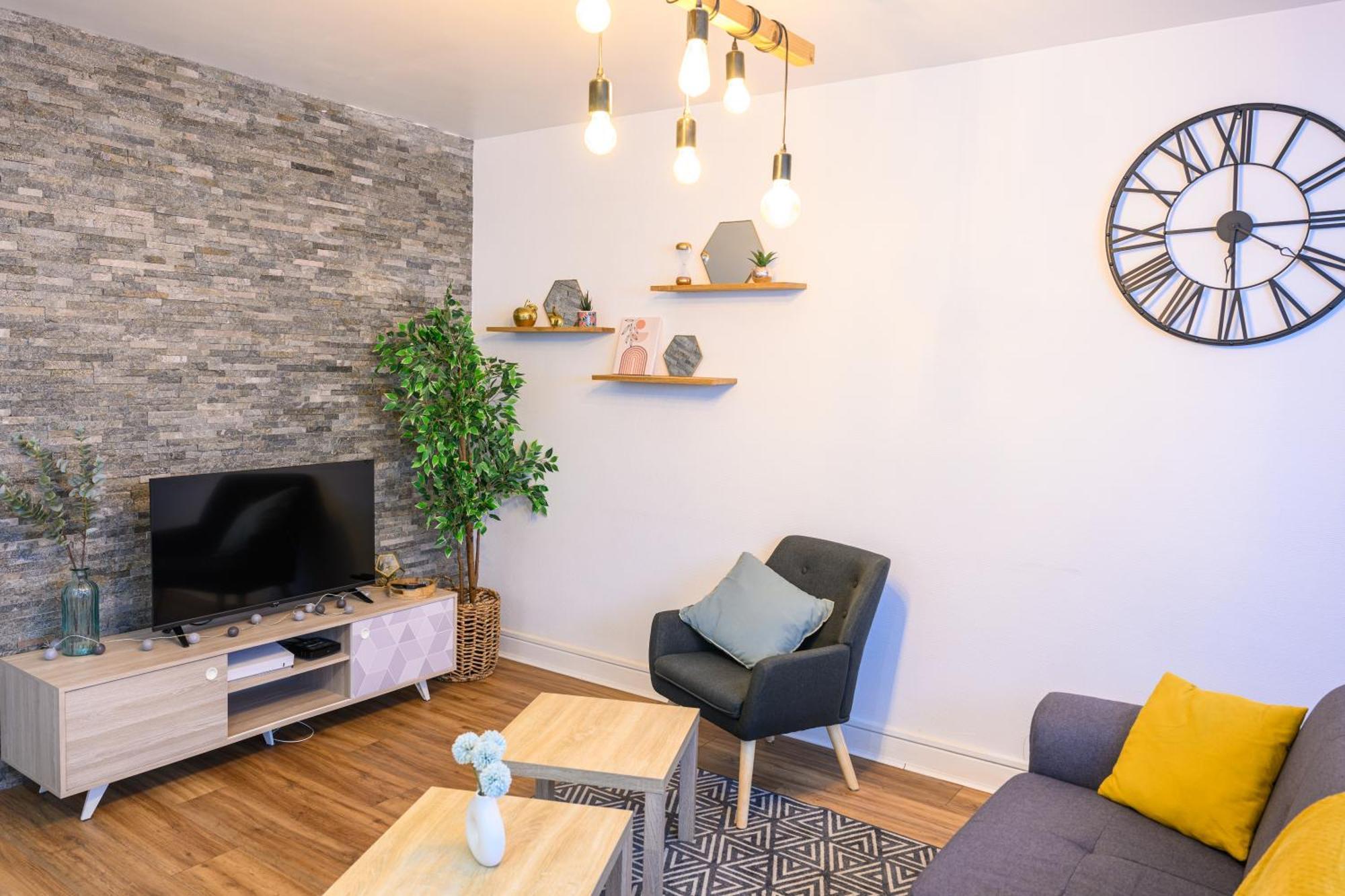 Grand Appartement Avec Balcon Hyper - Centre Tarbes Dış mekan fotoğraf