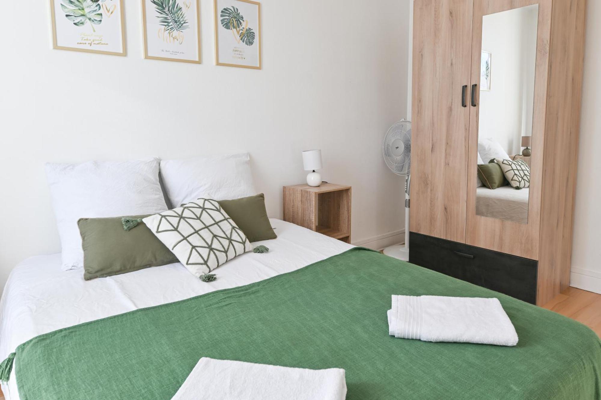 Grand Appartement Avec Balcon Hyper - Centre Tarbes Dış mekan fotoğraf